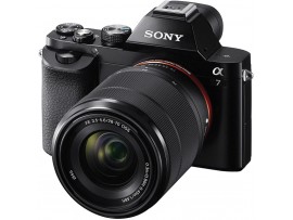 Sony Alpha A7 Kit 28-70mm f/3.5-5.6 Sony Alpha A7 Kit 28-70mm f/3.5-5.6